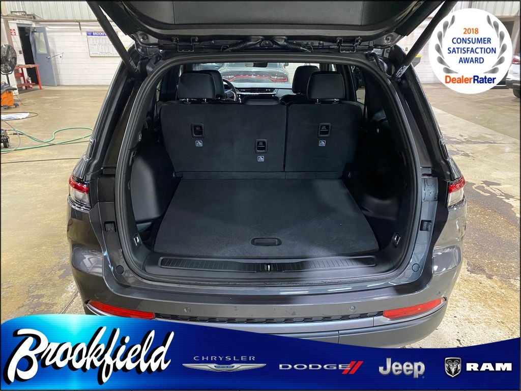 2026 Jeep Grand Cherokee GRAND CHEROKEE LAREDO ALTITUDE 4X4