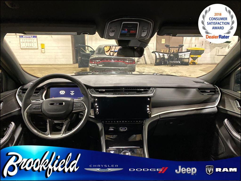 2026 Jeep Grand Cherokee GRAND CHEROKEE LAREDO ALTITUDE 4X4