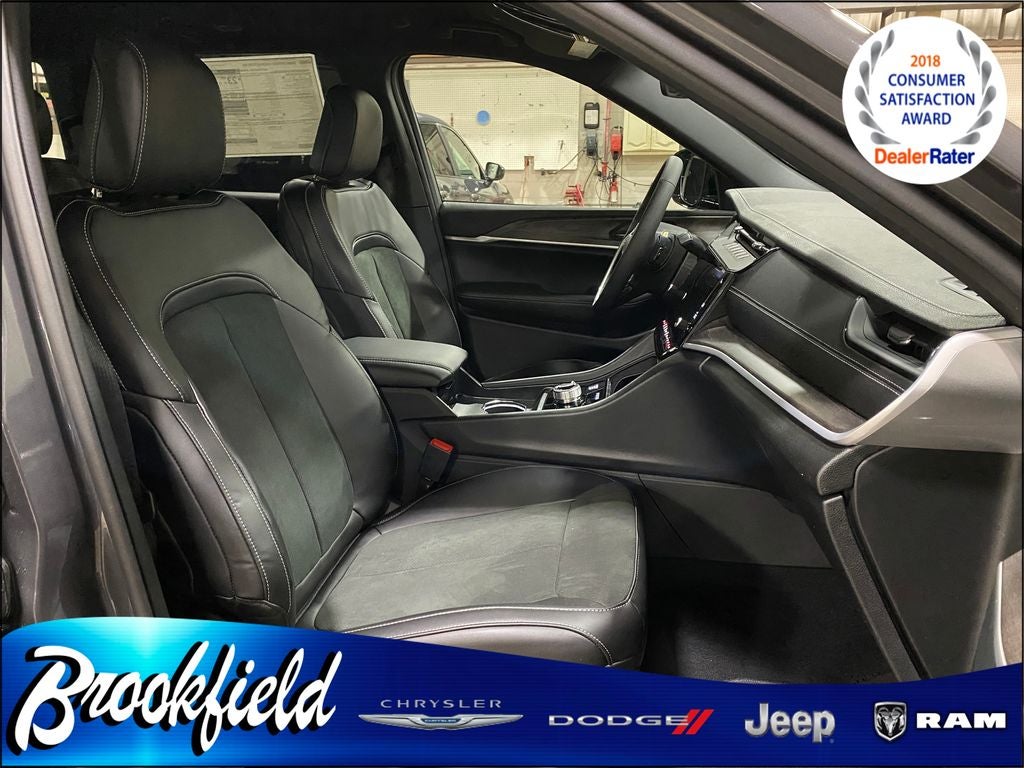 2026 Jeep Grand Cherokee GRAND CHEROKEE LAREDO ALTITUDE 4X4
