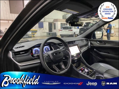 2026 Jeep Grand Cherokee GRAND CHEROKEE LAREDO ALTITUDE 4X4