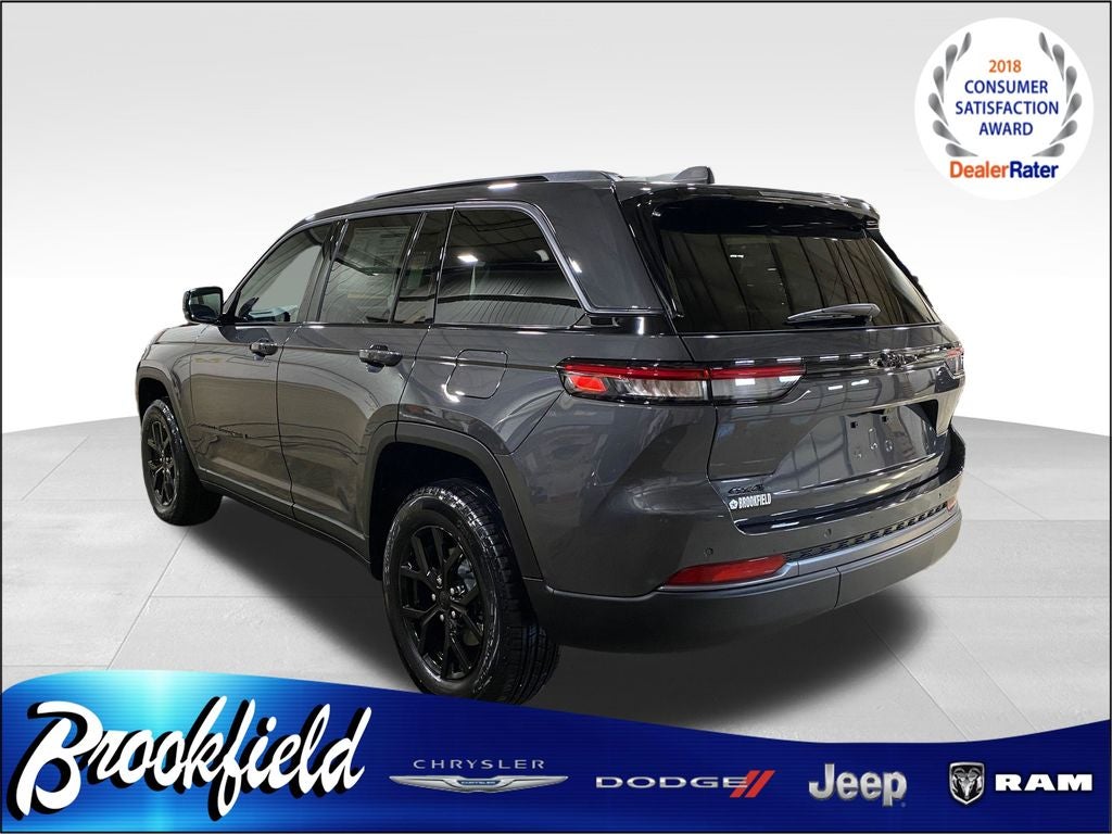 2026 Jeep Grand Cherokee GRAND CHEROKEE LAREDO ALTITUDE 4X4