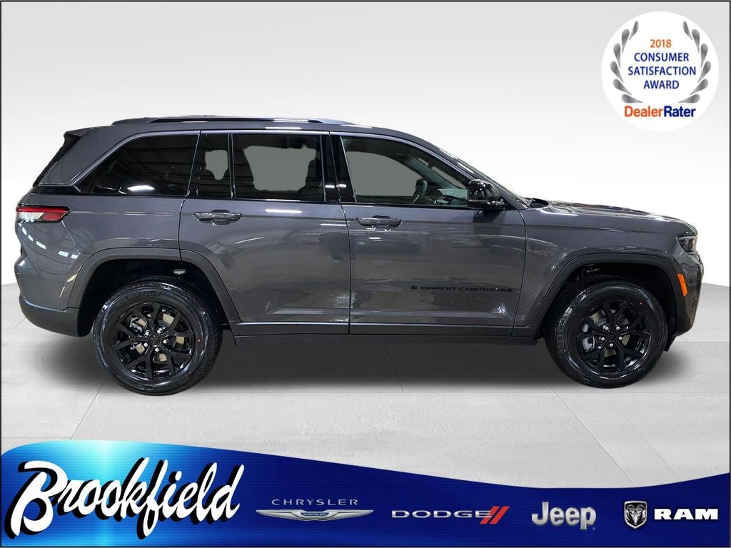 2026 Jeep Grand Cherokee GRAND CHEROKEE LAREDO ALTITUDE 4X4