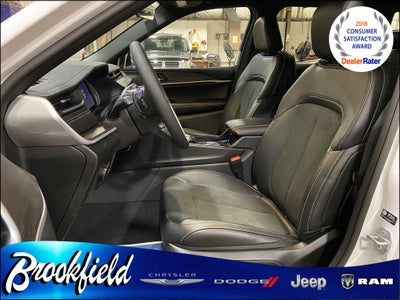 2026 Jeep Grand Cherokee GRAND CHEROKEE LAREDO ALTITUDE 4X4