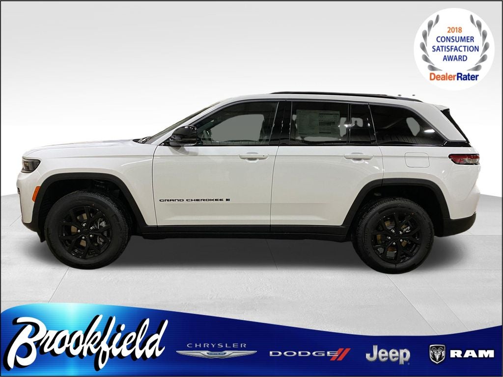 2026 Jeep Grand Cherokee GRAND CHEROKEE LAREDO ALTITUDE 4X4