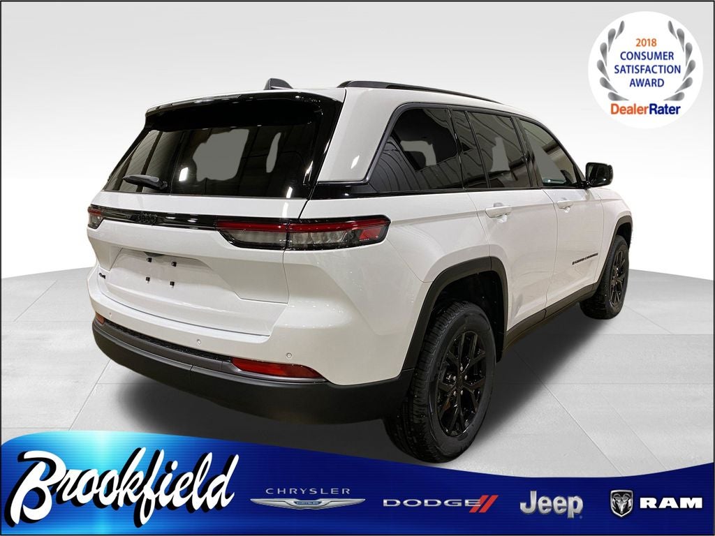 2026 Jeep Grand Cherokee GRAND CHEROKEE LAREDO ALTITUDE 4X4