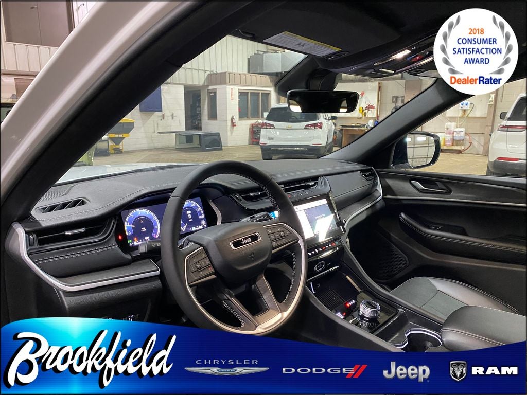 2026 Jeep Grand Cherokee GRAND CHEROKEE LAREDO ALTITUDE 4X4