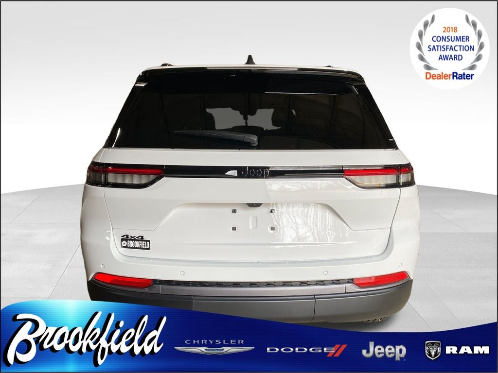 2026 Jeep Grand Cherokee GRAND CHEROKEE LAREDO ALTITUDE 4X4