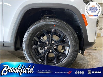 2026 Jeep Grand Cherokee GRAND CHEROKEE LAREDO ALTITUDE 4X4