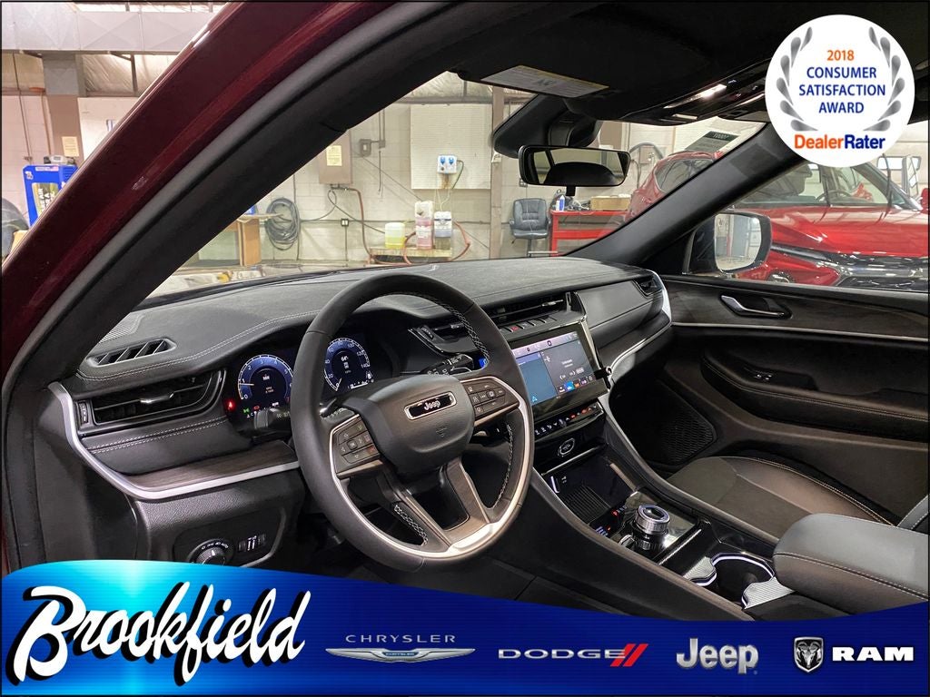 2026 Jeep Grand Cherokee GRAND CHEROKEE LAREDO ALTITUDE 4X4