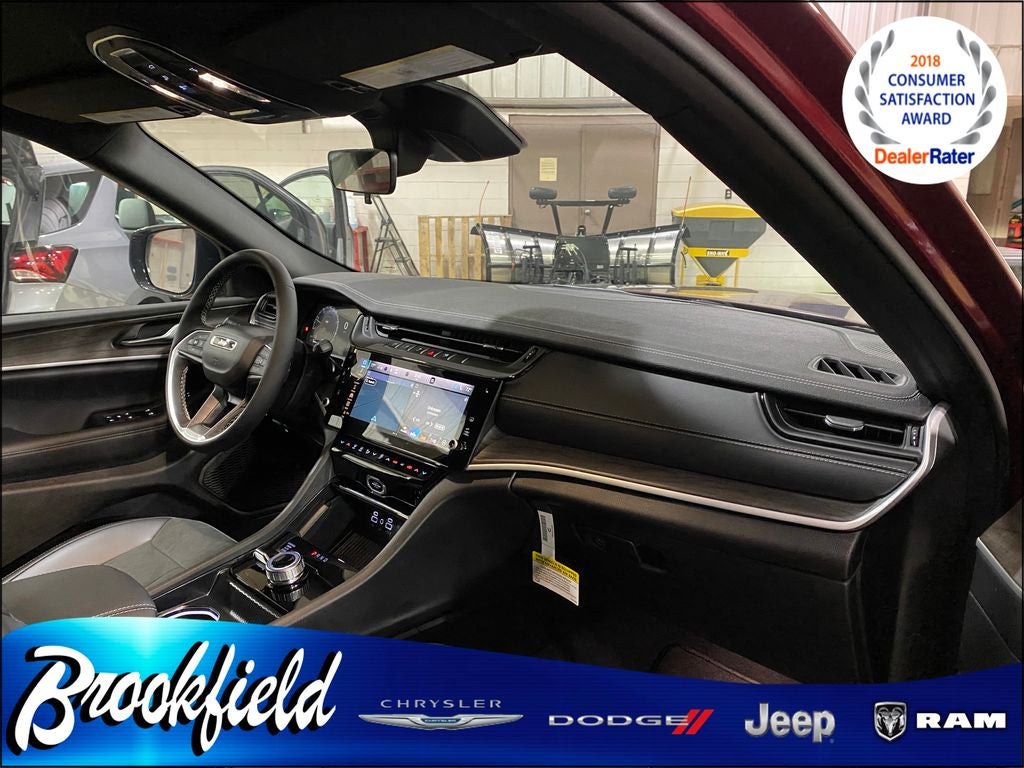 2026 Jeep Grand Cherokee GRAND CHEROKEE LAREDO ALTITUDE 4X4