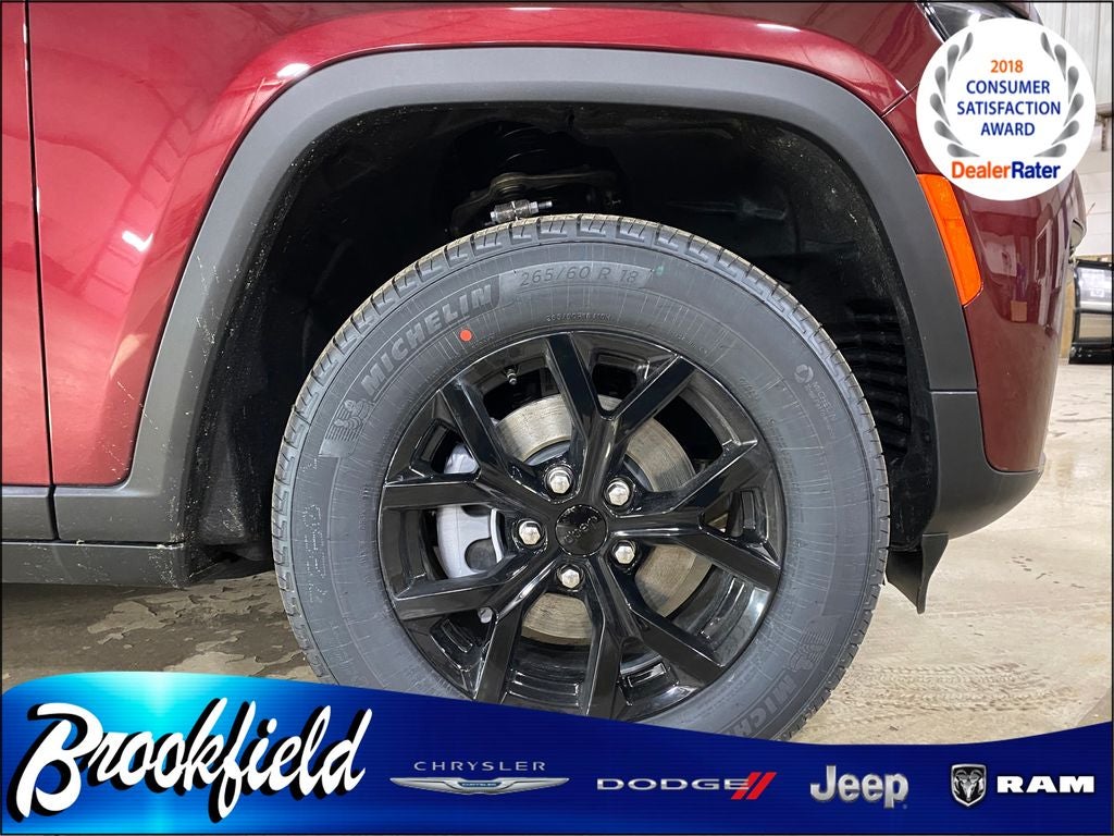 2026 Jeep Grand Cherokee GRAND CHEROKEE LAREDO ALTITUDE 4X4