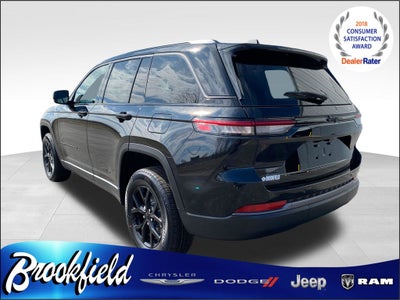 2026 Jeep Grand Cherokee GRAND CHEROKEE LAREDO ALTITUDE 4X4