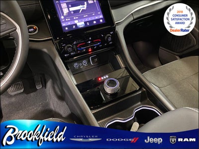 2025 Jeep Grand Cherokee GRAND CHEROKEE L ALTITUDE 4X4