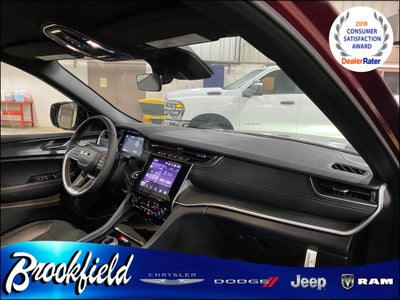 2025 Jeep Grand Cherokee GRAND CHEROKEE L ALTITUDE 4X4