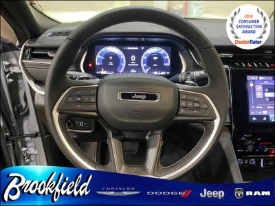 2025 Jeep Grand Cherokee GRAND CHEROKEE L ALTITUDE 4X4