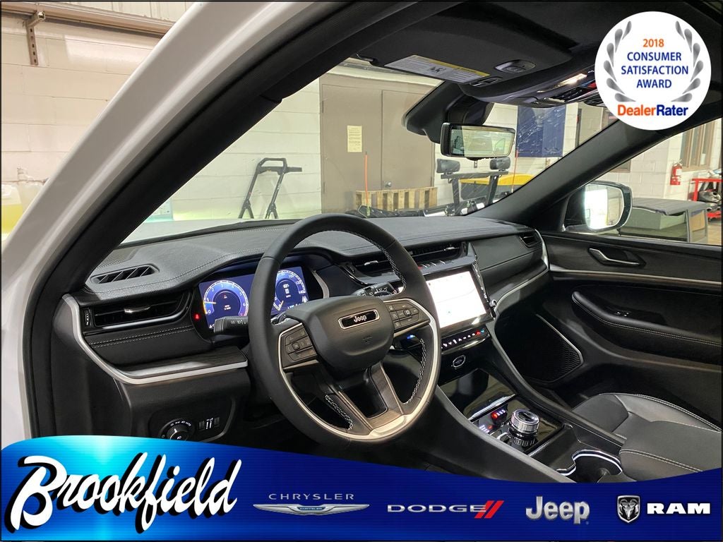 2026 Jeep Grand Cherokee GRAND CHEROKEE L LIMITED RESERVE 4X4