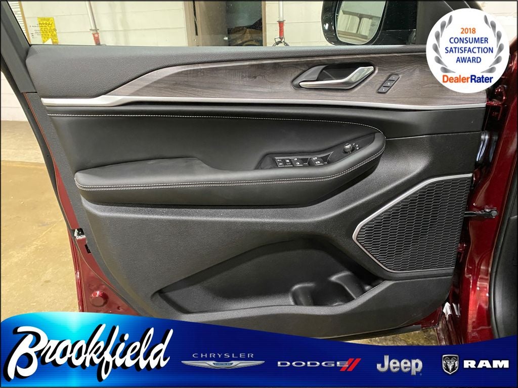 2026 Jeep Grand Cherokee GRAND CHEROKEE L LIMITED RESERVE 4X4