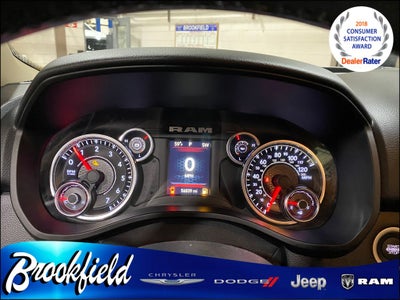 2019 RAM 1500 Big Horn/Lone Star Crew Cab 4x4 5'7' Box