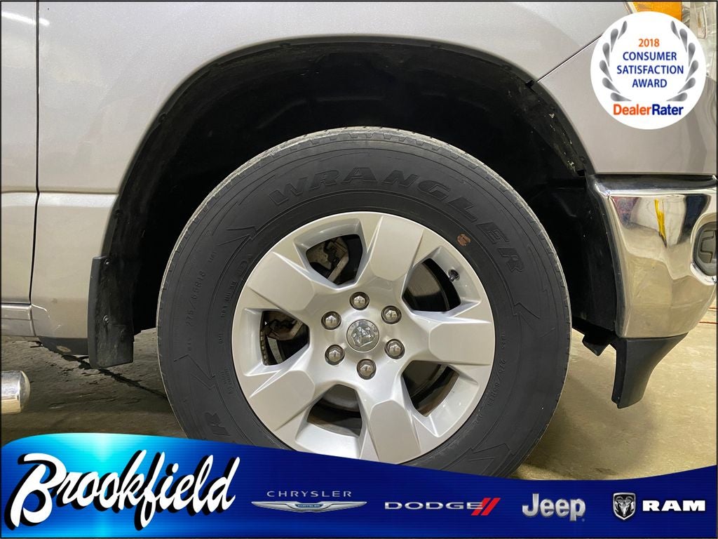 2019 RAM 1500 Big Horn/Lone Star Crew Cab 4x4 5'7' Box