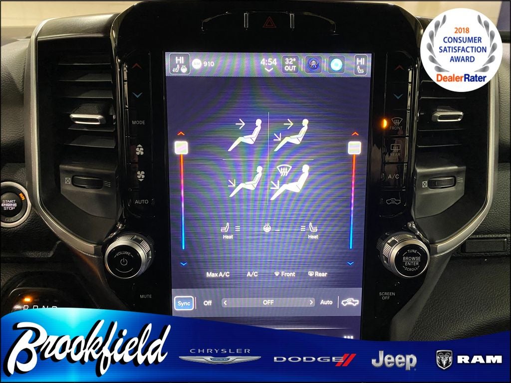 2024 RAM 1500 Big Horn Crew Cab 4x4 6'4' Box