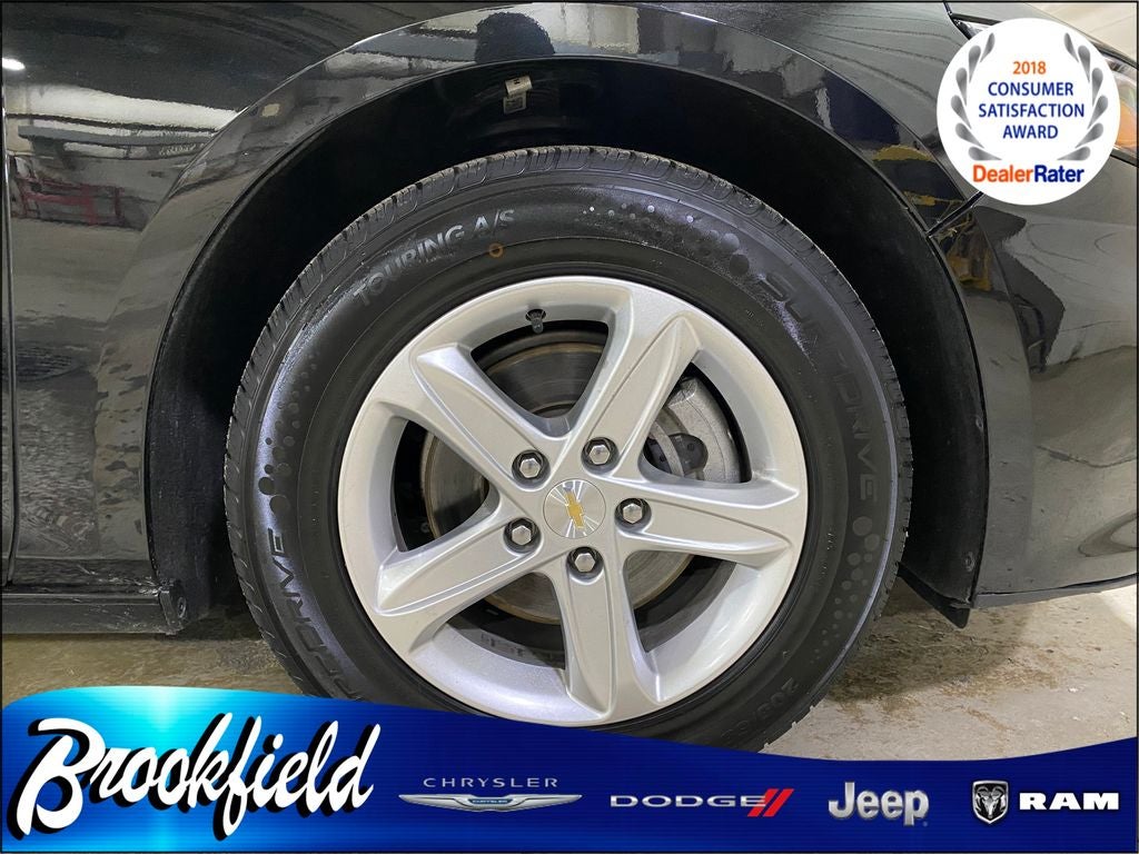 2023 Chevrolet Malibu FWD 1FL