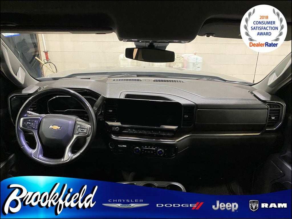 2024 Chevrolet Silverado 1500 4WD Crew Cab Standard Bed LT