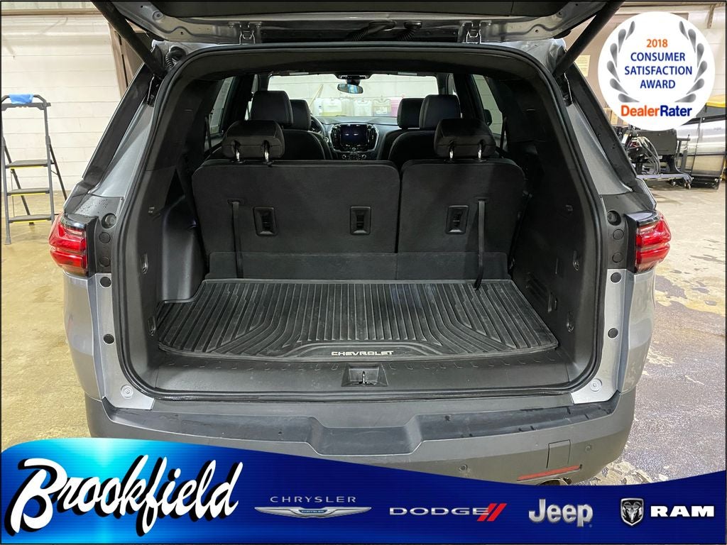 2023 Chevrolet Traverse AWD LT Leather