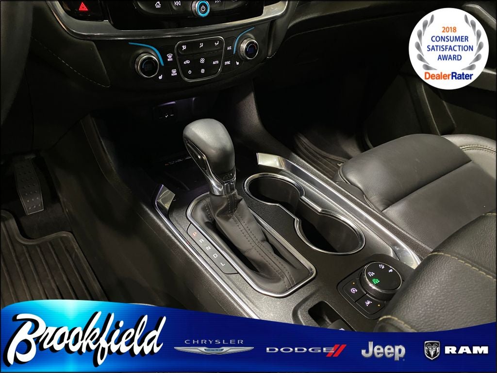 2023 Chevrolet Traverse AWD LT Leather