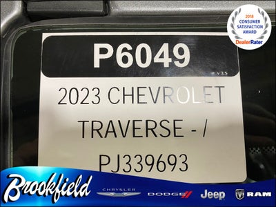 2023 Chevrolet Traverse AWD LT Leather