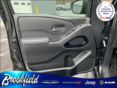 2023 Nissan Frontier Crew Cab SV 4x4