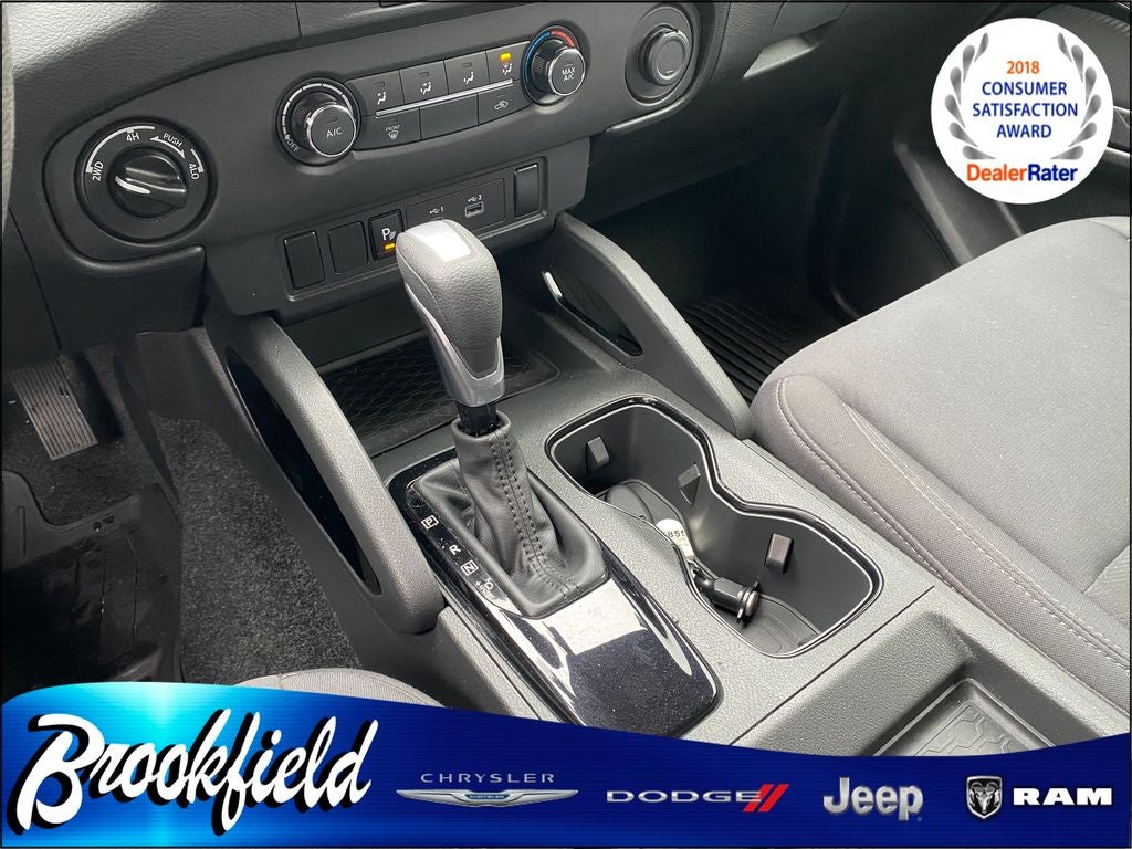 2023 Nissan Frontier Crew Cab SV 4x4