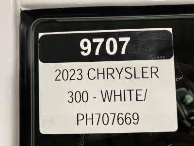 2023 Chrysler Chrysler 300 300 TOURING L AWD