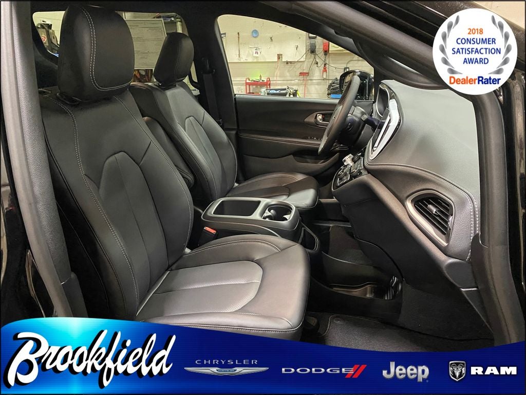 2026 Chrysler Pacifica PACIFICA SELECT