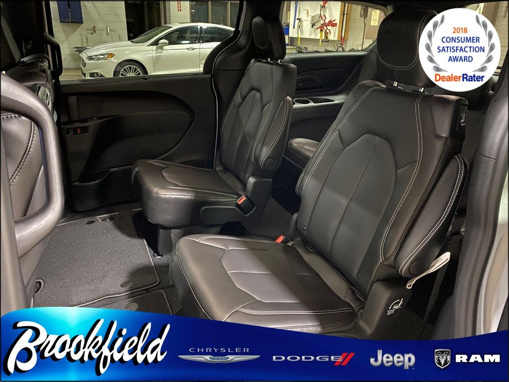 2026 Chrysler Pacifica PACIFICA SELECT