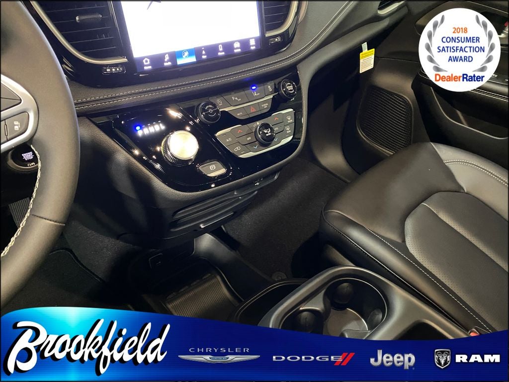 2026 Chrysler Pacifica PACIFICA SELECT