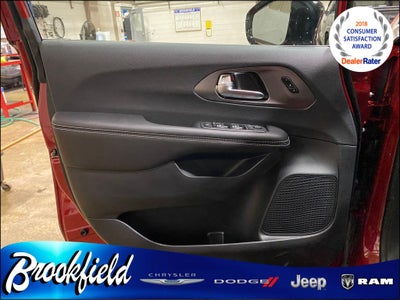 2026 Chrysler Pacifica PACIFICA SELECT