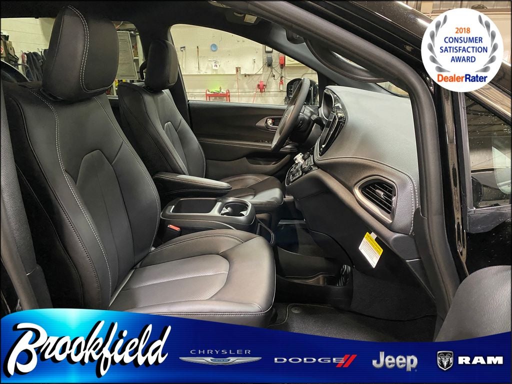 2026 Chrysler Pacifica PACIFICA SELECT