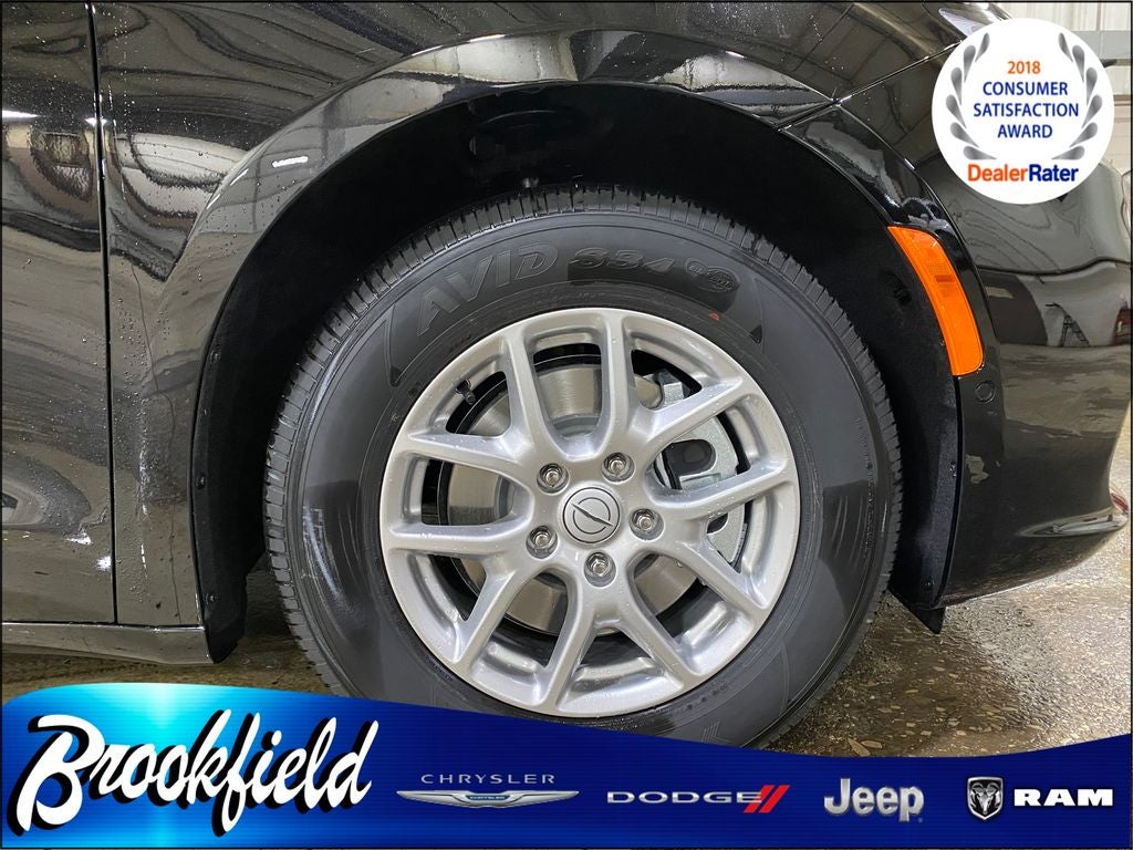 2026 Chrysler Pacifica PACIFICA SELECT