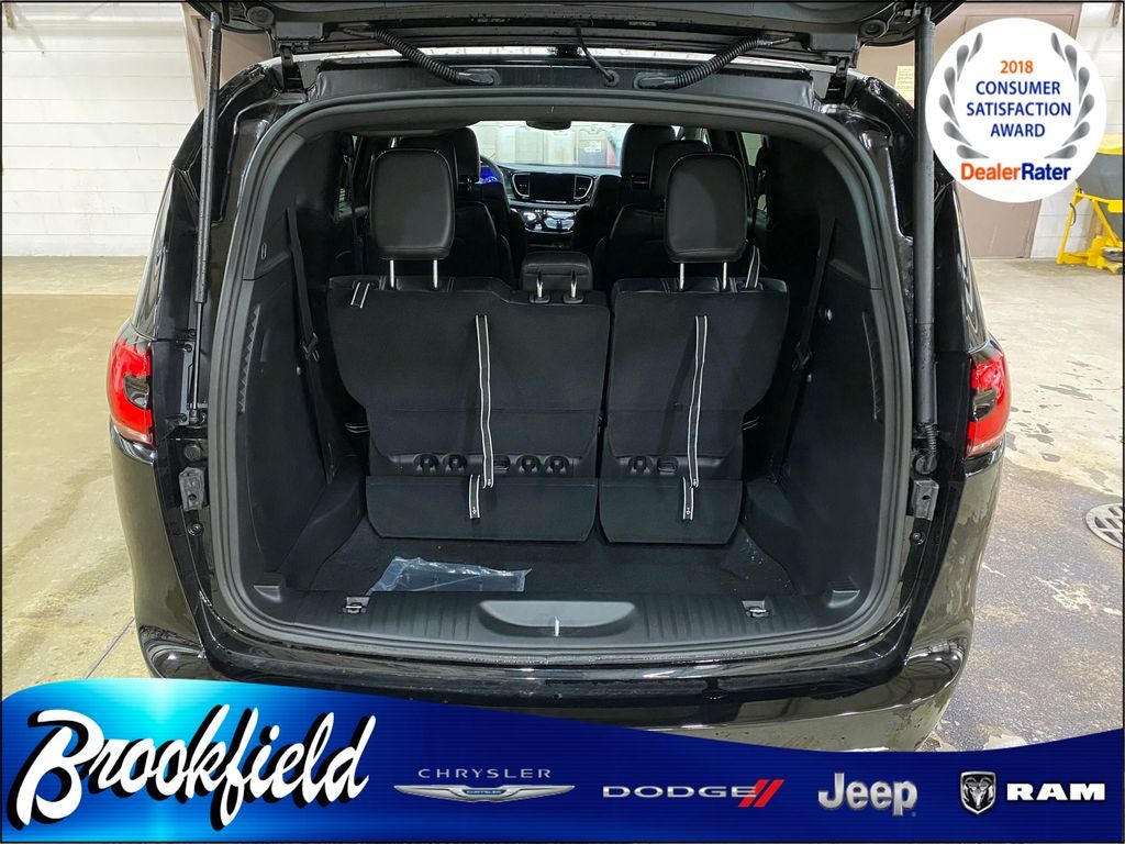 2026 Chrysler Pacifica PACIFICA SELECT