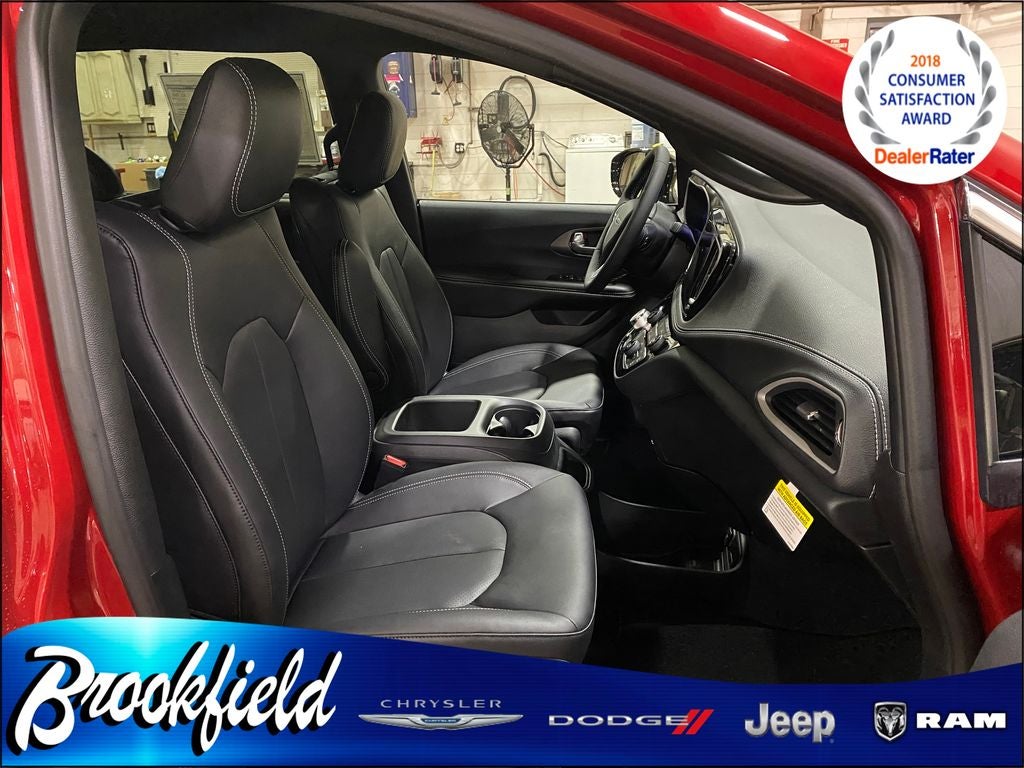 2026 Chrysler Pacifica PACIFICA SELECT