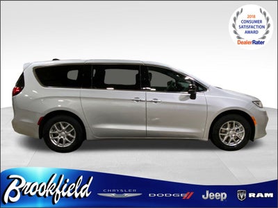 2026 Chrysler Pacifica PACIFICA SELECT