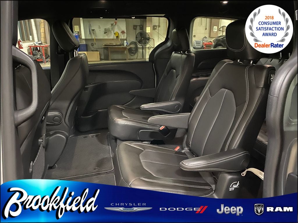 2026 Chrysler Pacifica PACIFICA SELECT AWD