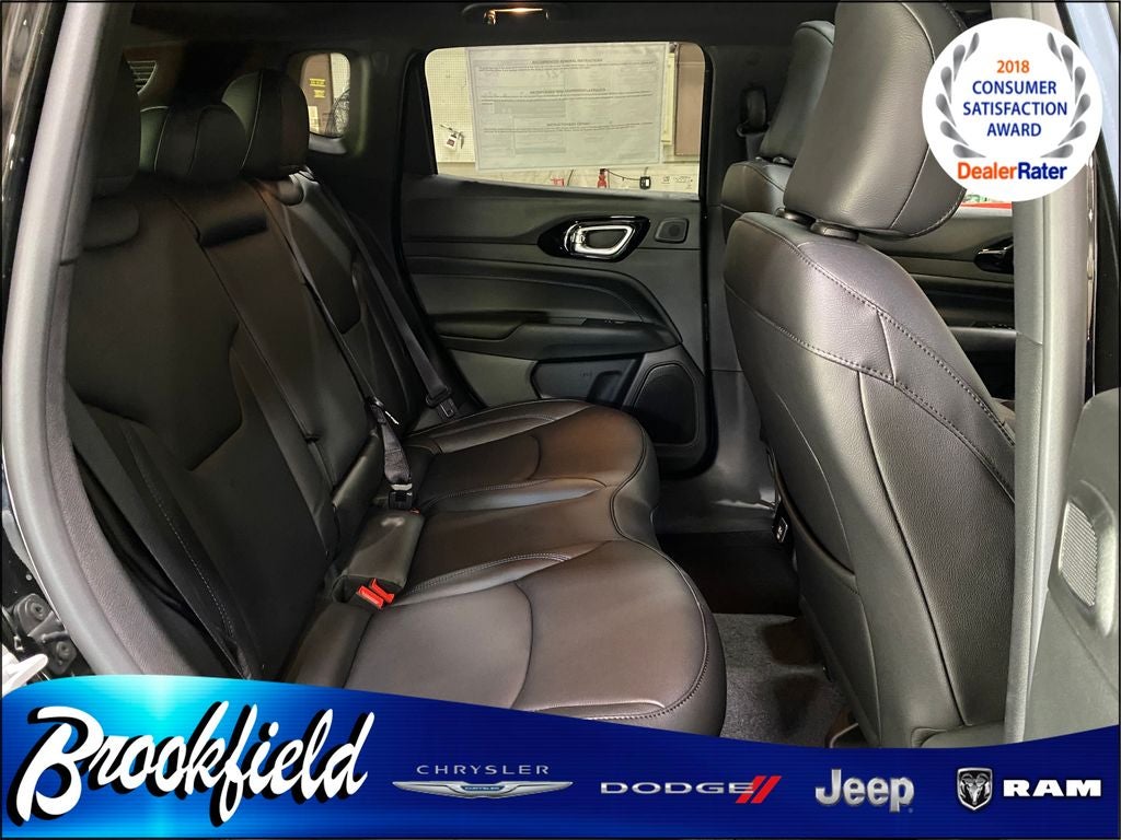 2025 Jeep Compass COMPASS LIMITED 4X4