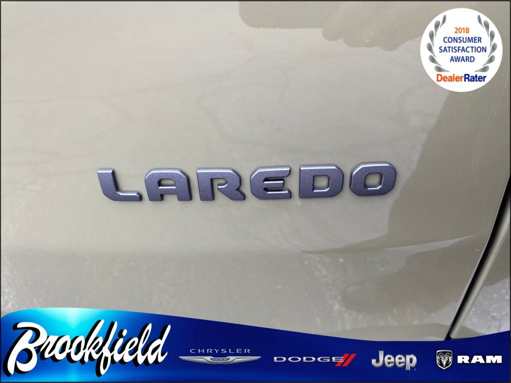 2026 Jeep Cherokee CHEROKEE LAREDO 4X4