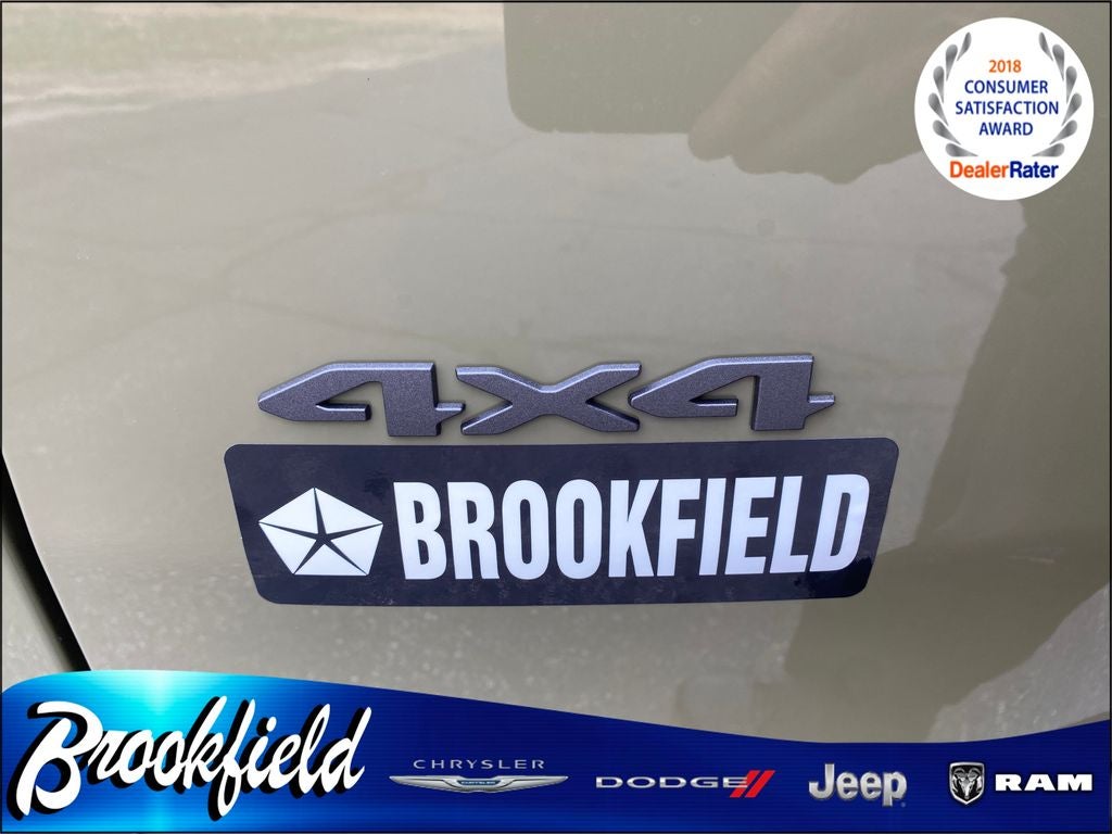 2026 Jeep Cherokee CHEROKEE LAREDO 4X4