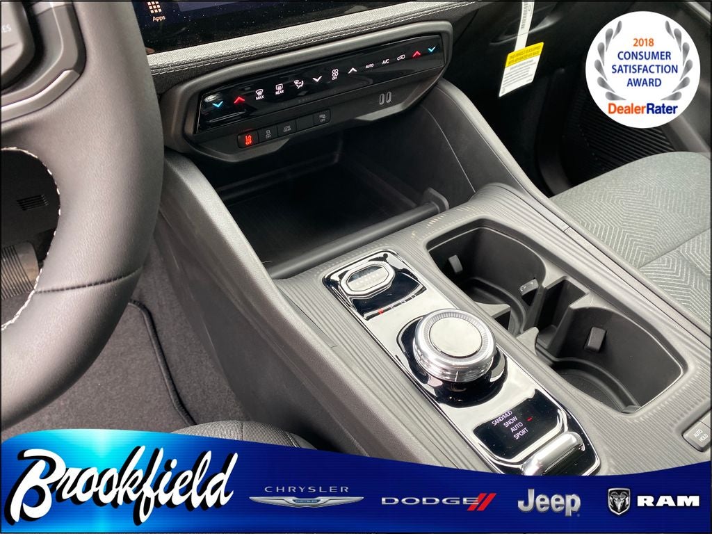 2026 Jeep Cherokee CHEROKEE LAREDO 4X4