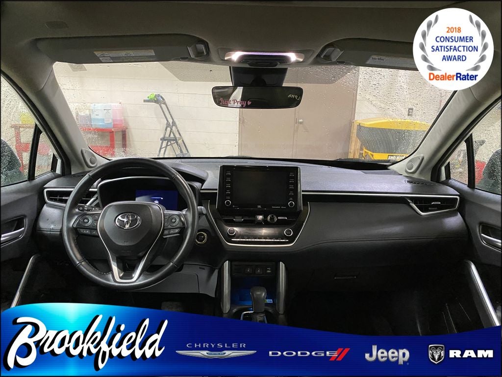 2022 Toyota Corolla Cross XLE