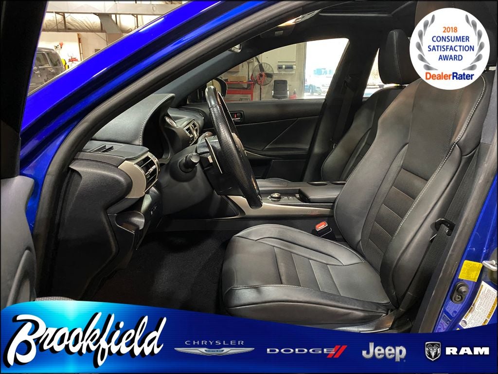 2016 Lexus IS 300 300