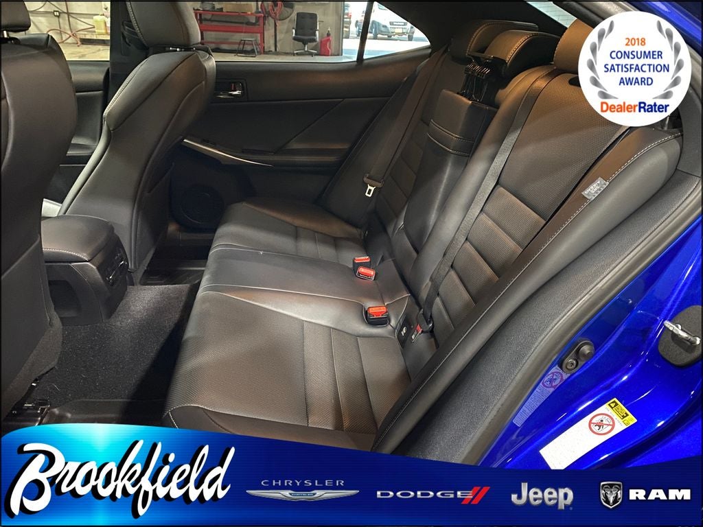 2016 Lexus IS 300 300