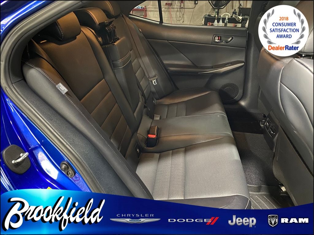 2016 Lexus IS 300 300